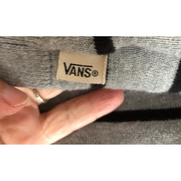 Vans grey sweater in size Medium - Picture 9 of 9